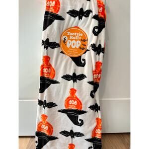 Tootsie Pop Halloween Blanket- New with tags!